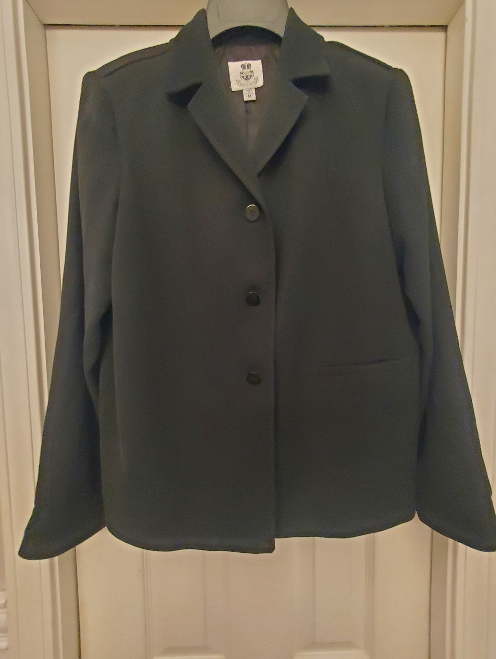Renfrew Women's Black Button-Front Jacket Size M